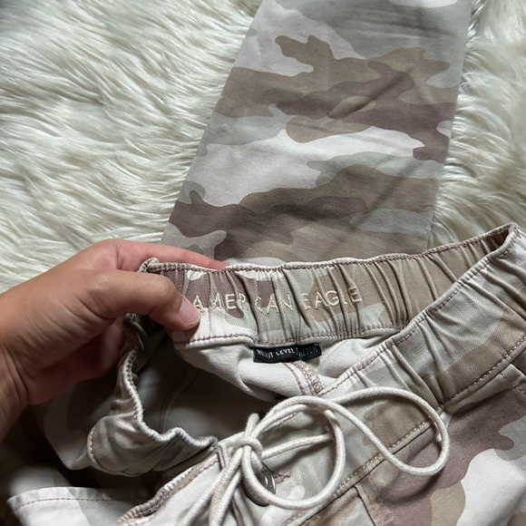 AMERICAN EAGLE Camo High-Waisted Jegging Jogger - Picture 3 of 5